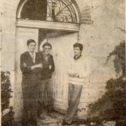 l'entrée de la radio, chateau des longues allées